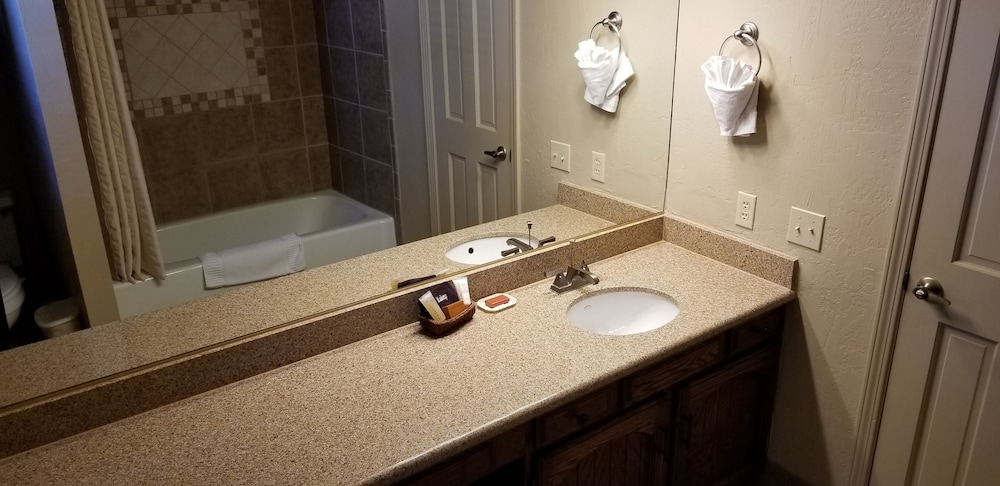 Villas of Sedona, a VRI resort 17/66
