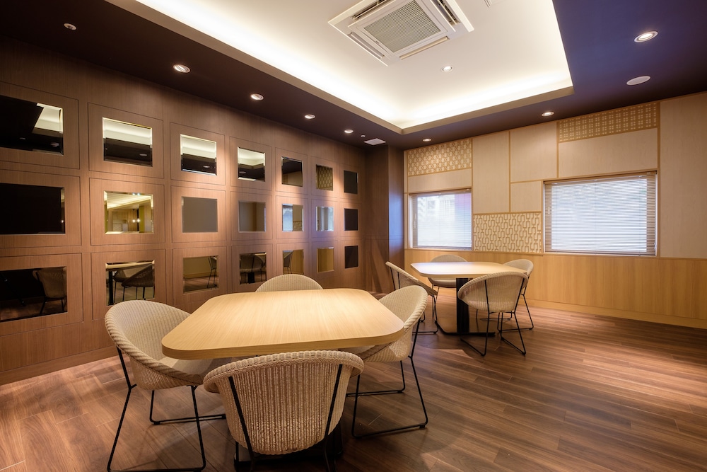 Richmond Hotel Naha Kumoji 36/45