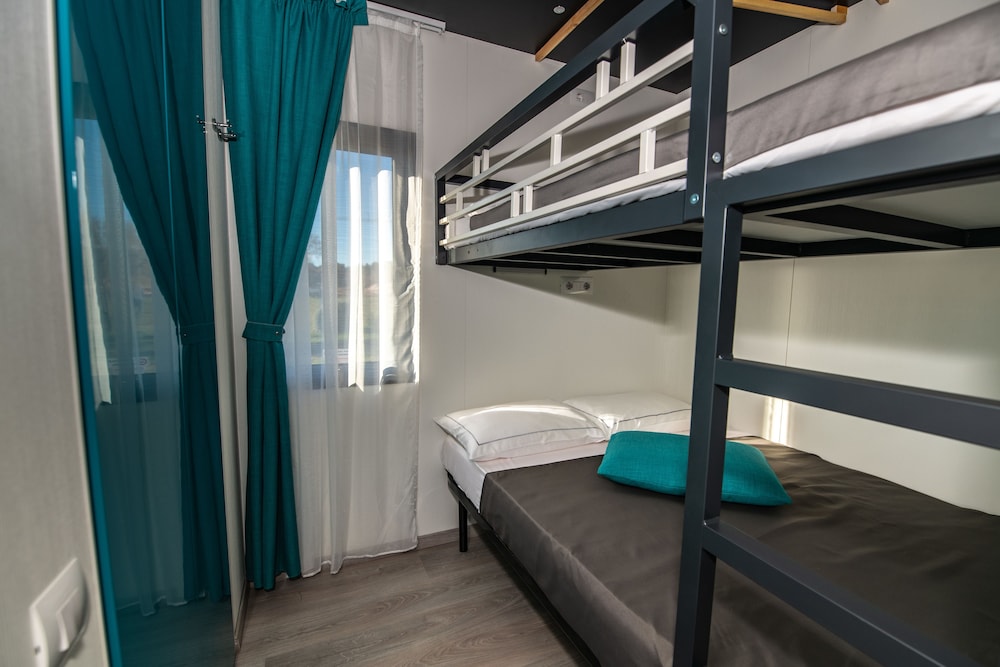 Arena Grand Kazela Camping Homes 12/50