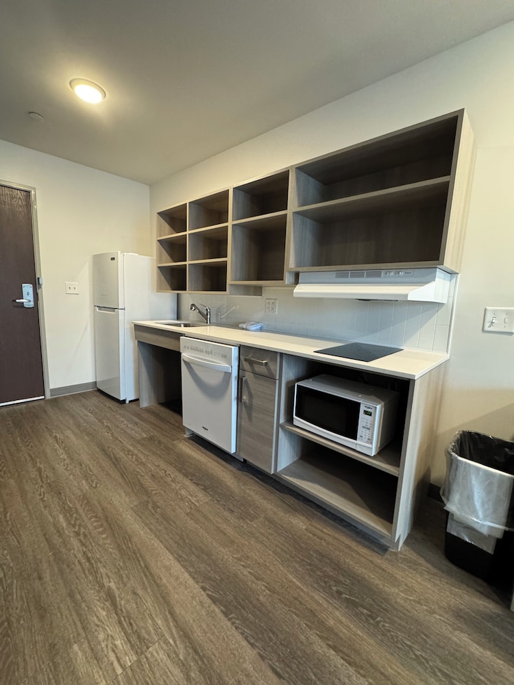 WoodSpring Suites Knoxville West 27/45