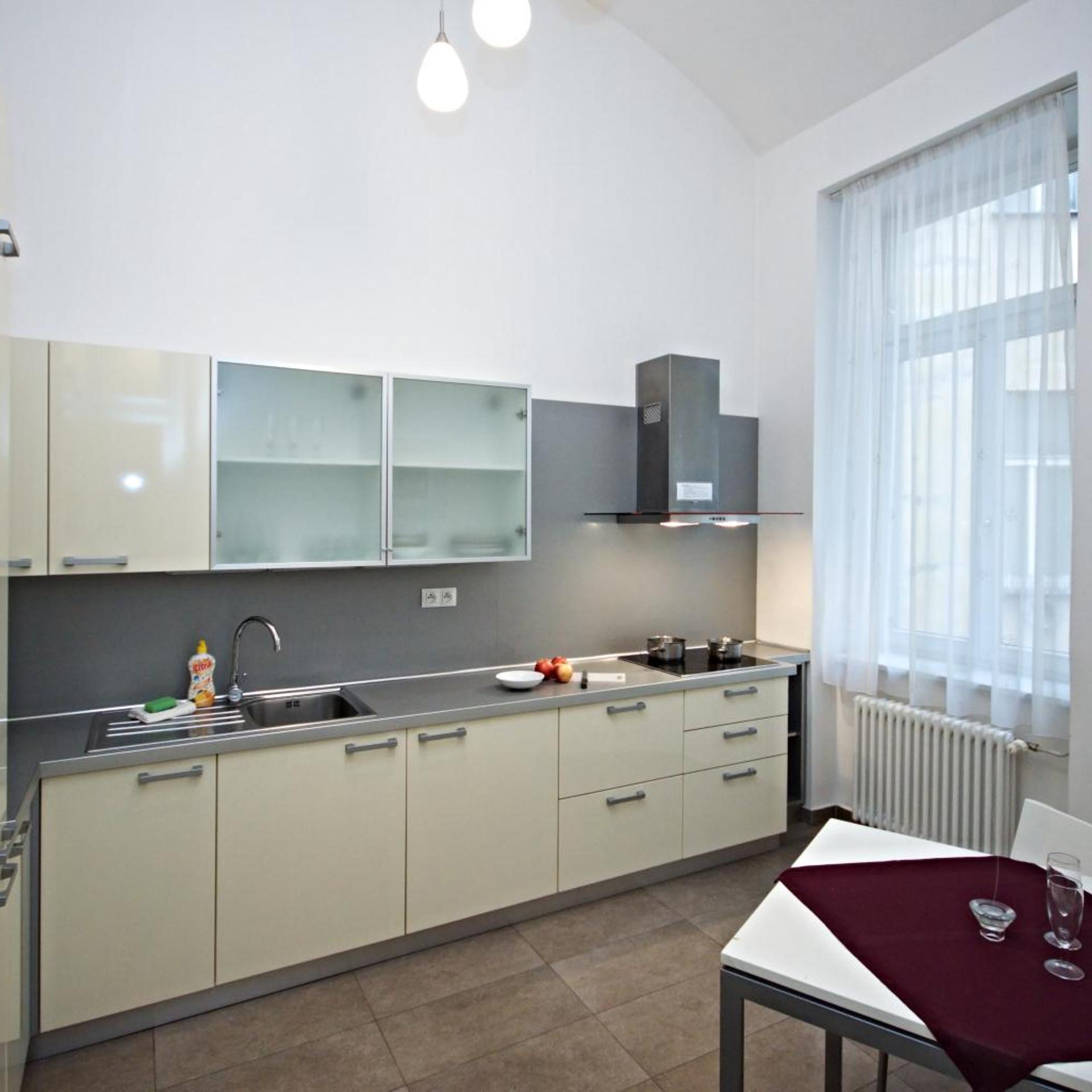 Riverview Palace Apartments 45/54