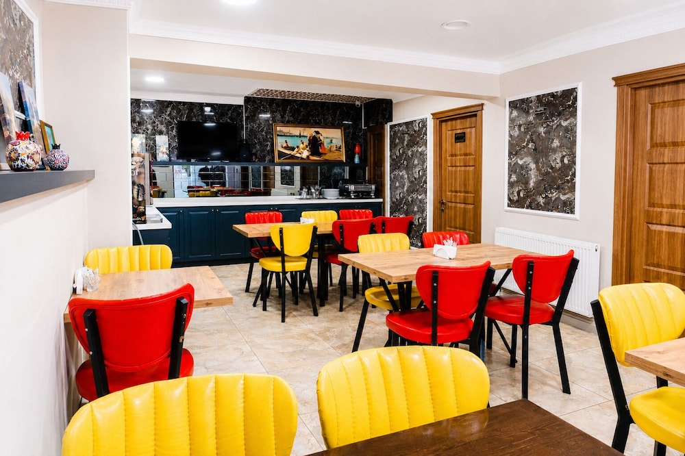 Kadirga Antik Hotel 50/70
