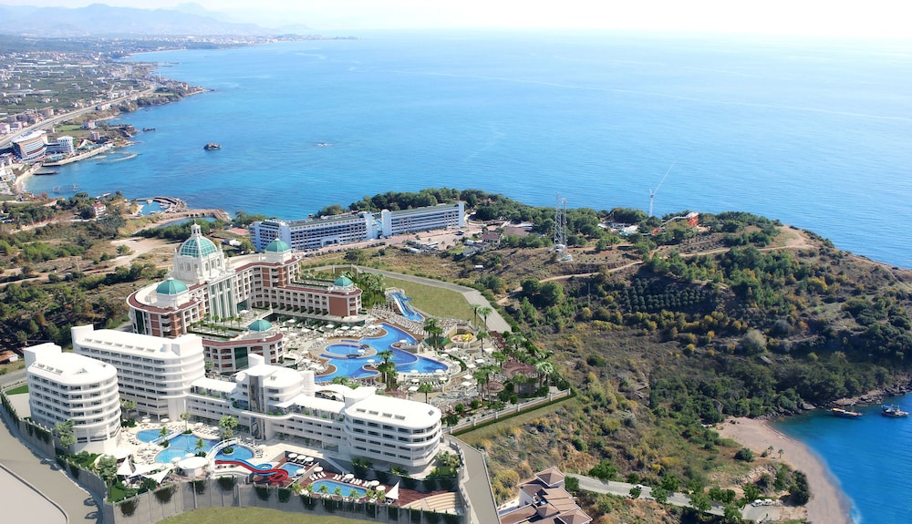 Laguna Beach Alya Resort & SPA 45/50