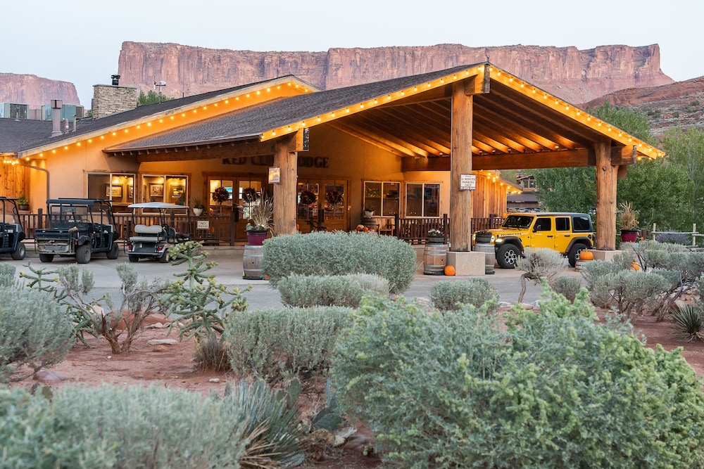 Red Cliffs Lodge in MOAB - UT