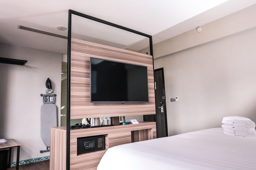 Days Hotel and Suites by Wyndham Fraser Business Park KL 17/40