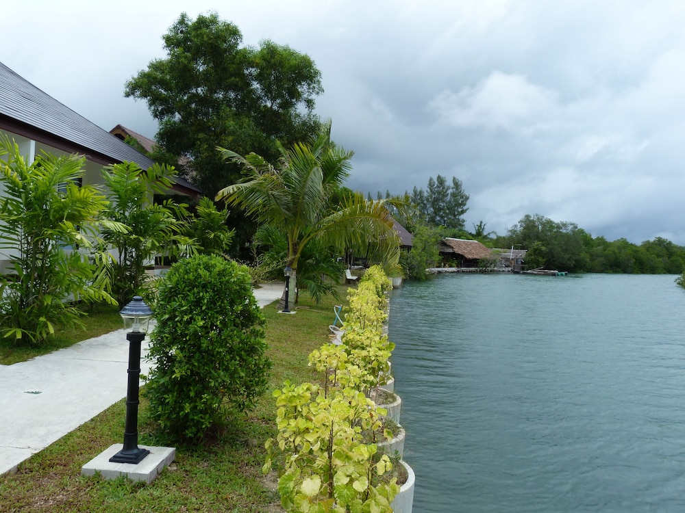 Chaiyo Resort Phuket 56/66