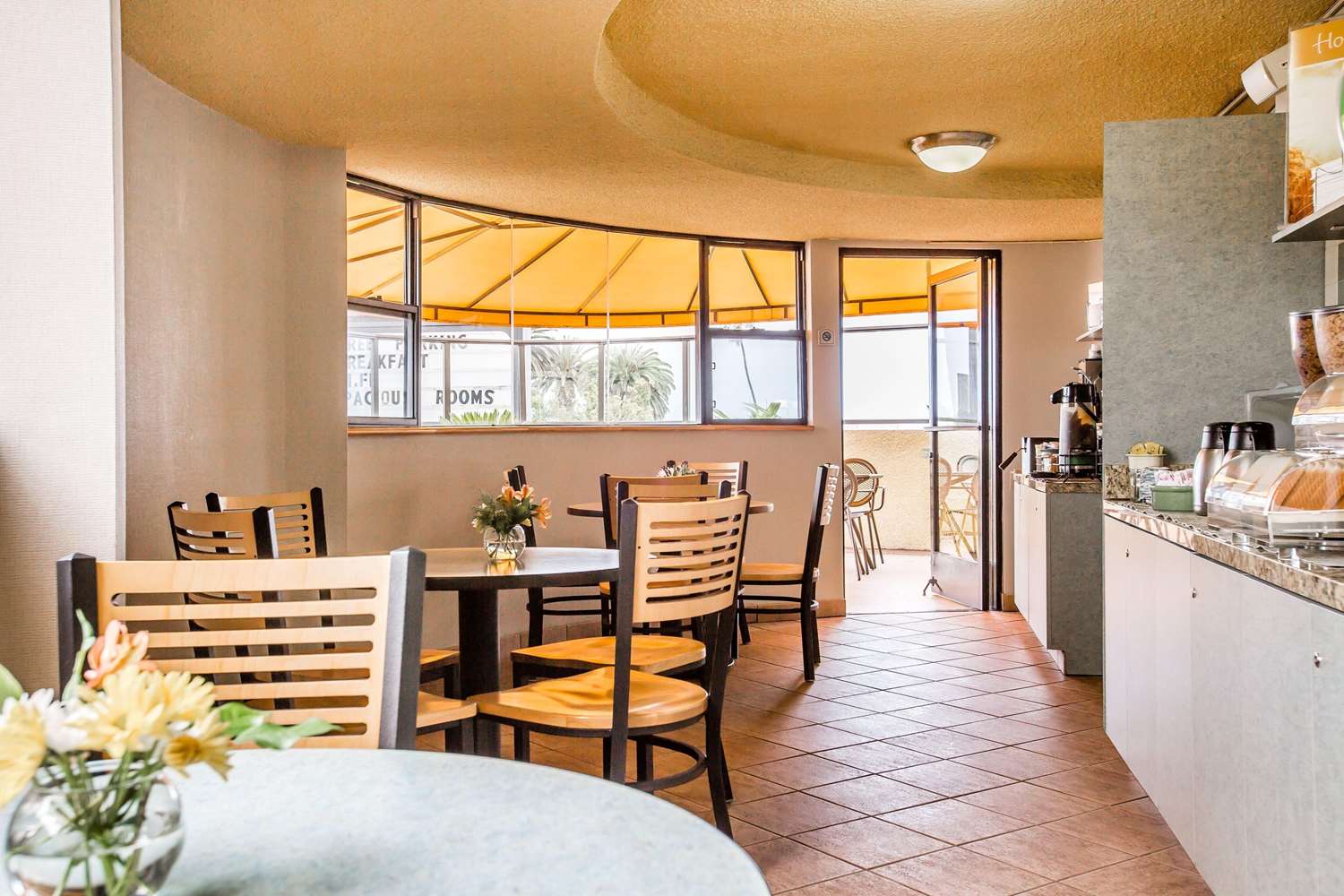 Quality Inn & Suites Hermosa Beach 33/38
