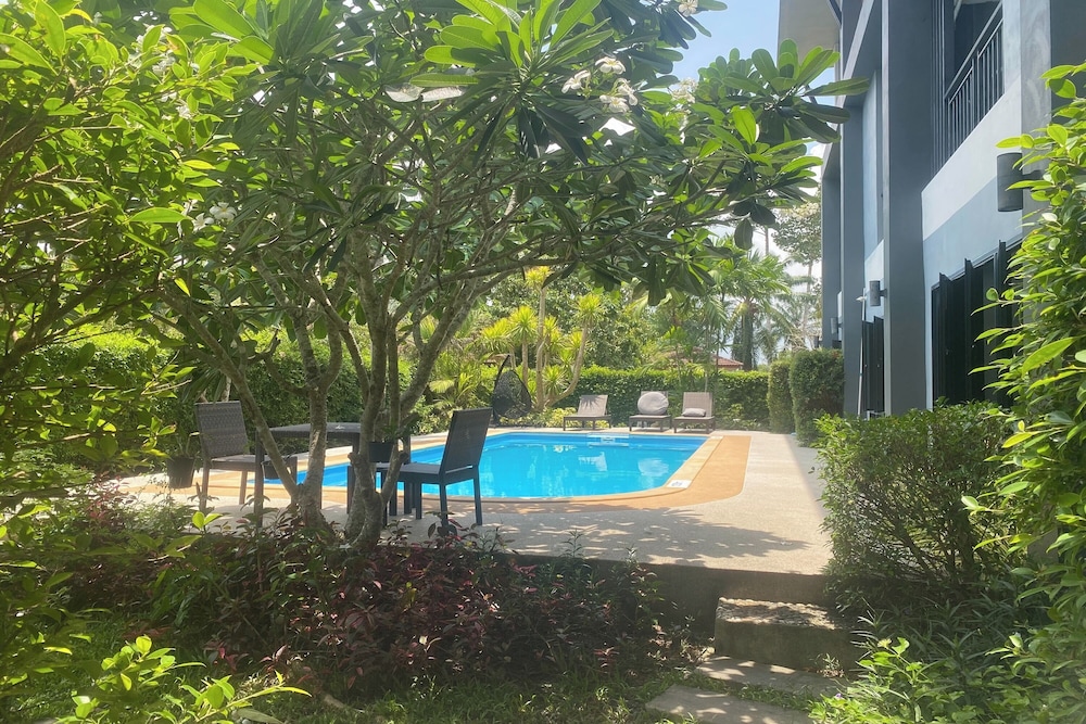 Friendly Hotel Krabi 82/94