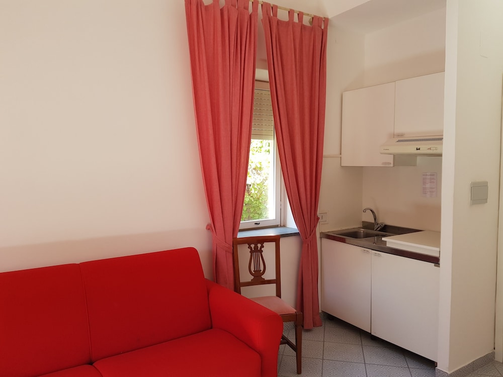 Palatium Mari Hotel 29/75