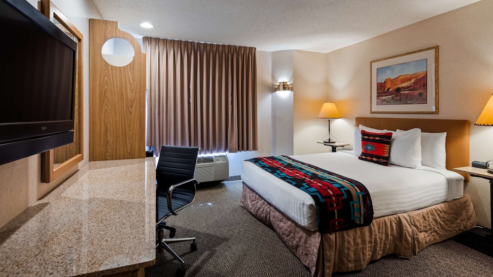 Inn at Santa Fe, SureStay Collection by Best Western 9/41