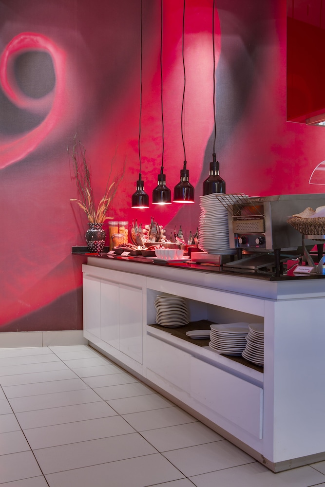 Park Inn Sandton Hotel 48/54