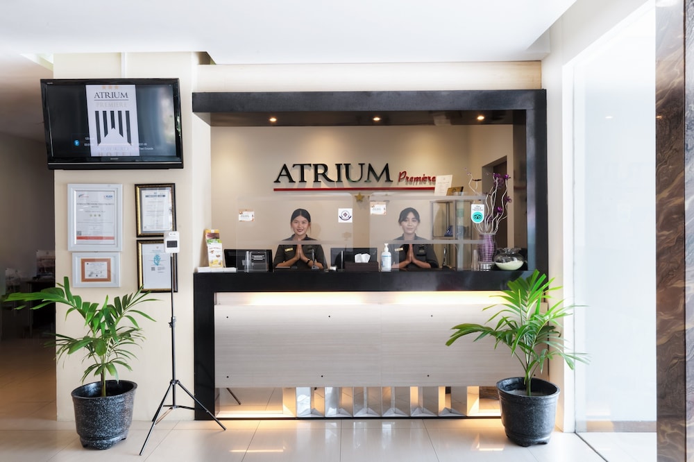 Atrium Premiere Hotel 11/53