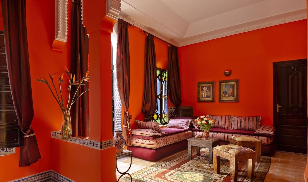 Riad 58 Blu 37/50