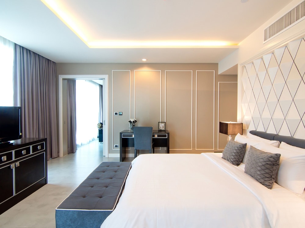 Way Hotel 23/73
