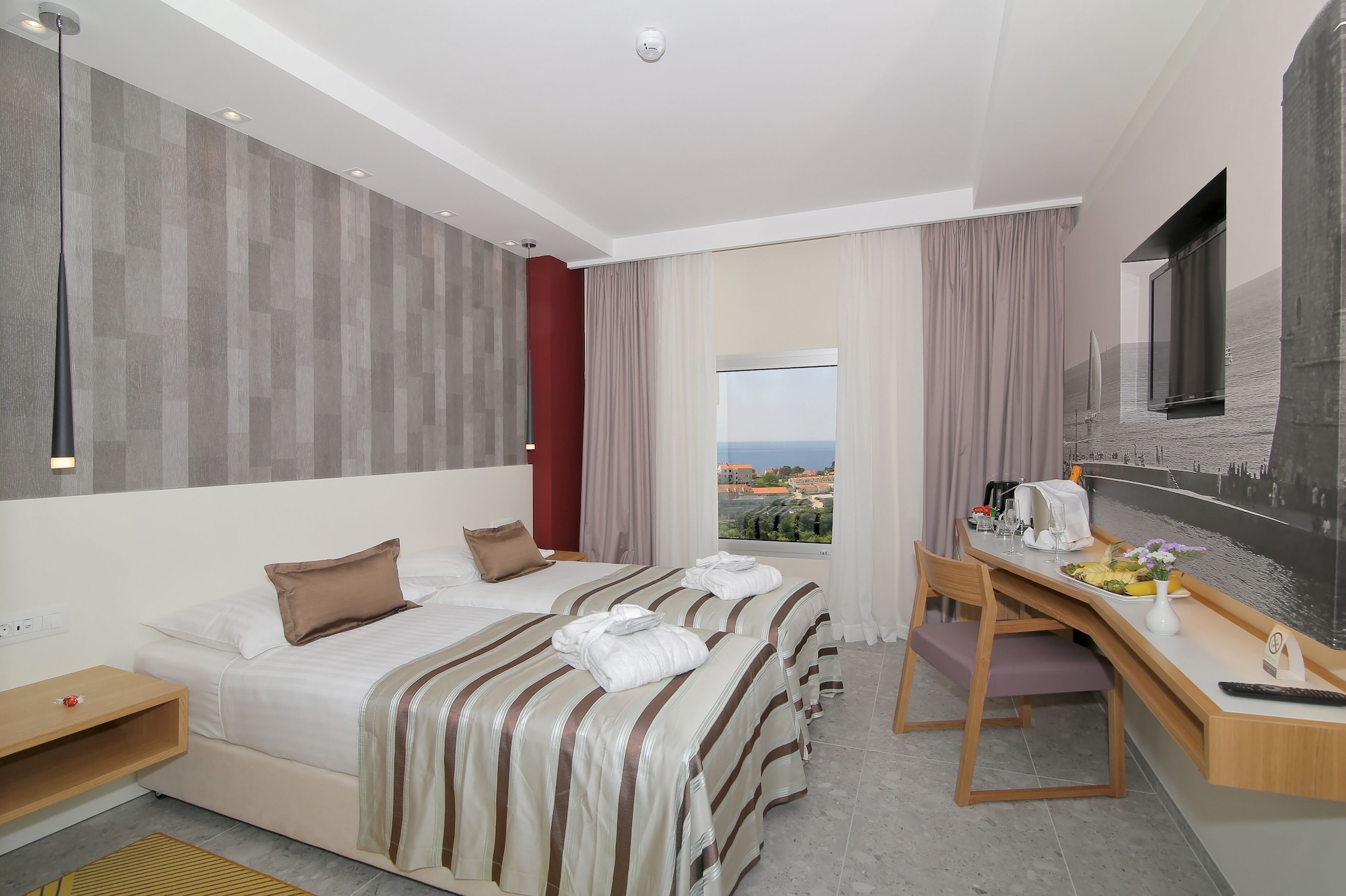 Standard, Twin Beds, Lero Hotel 2/7