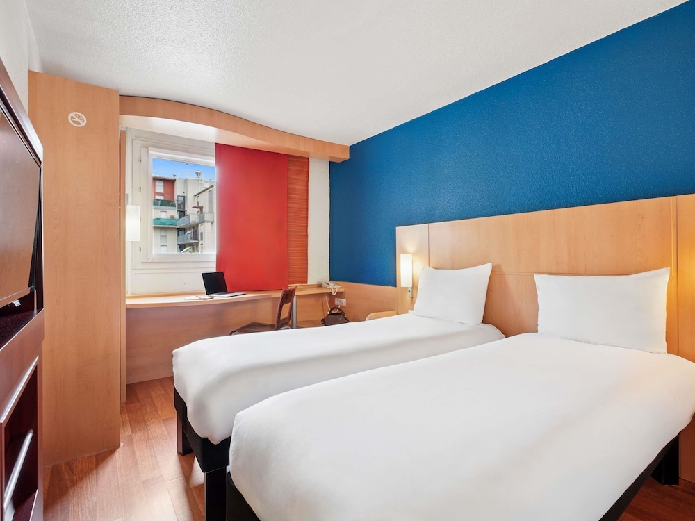 Ibis Paris Porte dOrleans 29/75