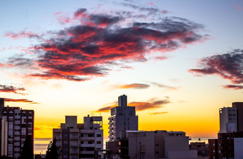 Ramada Residences by Wyndham Puerto Madryn CQ Mitre 39/52
