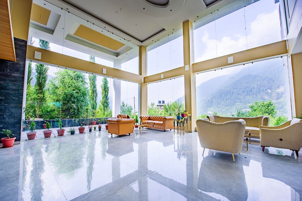 Naturevilas Sarovar Premiere Manali 9/65