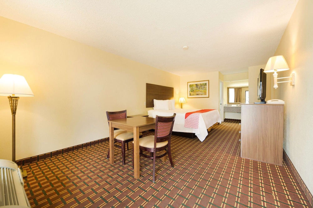Days Inn by Wyndham Atmore 46/61