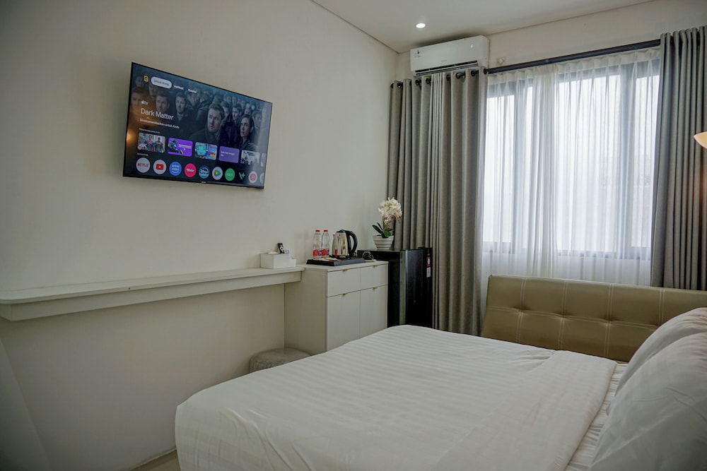 Graha Socio Hotel 13/56