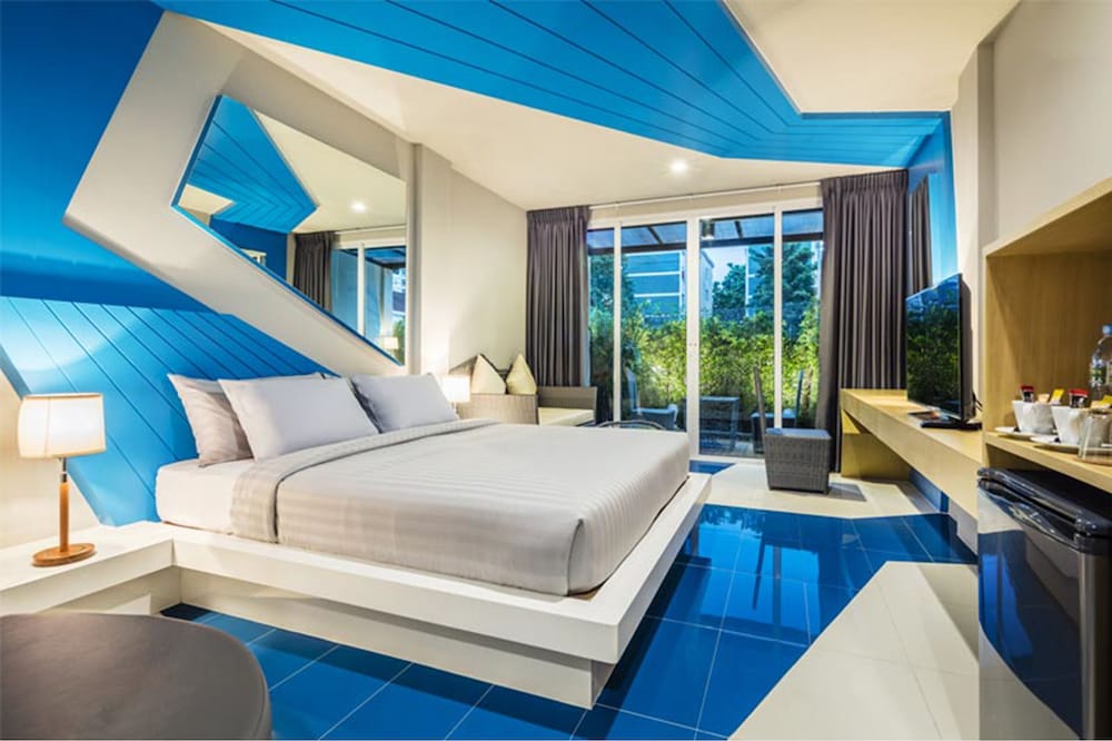 Atelier Suites 14/46