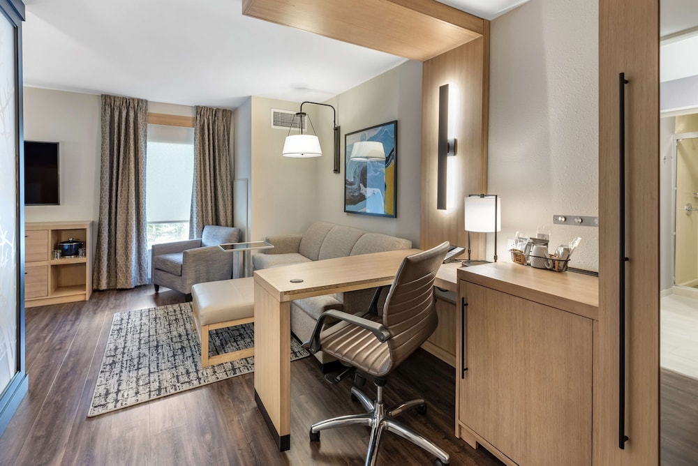 Hyatt Place Indianapolis Carmel 47/54