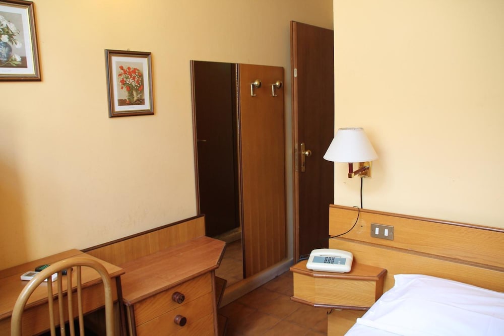 Hotel Vecchia Milano 29/57
