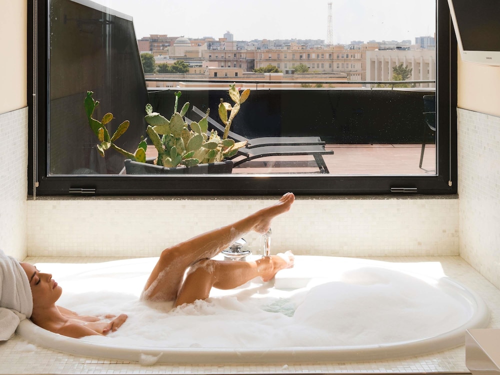 Mercure Villa Romanazzi Carducci 40/76