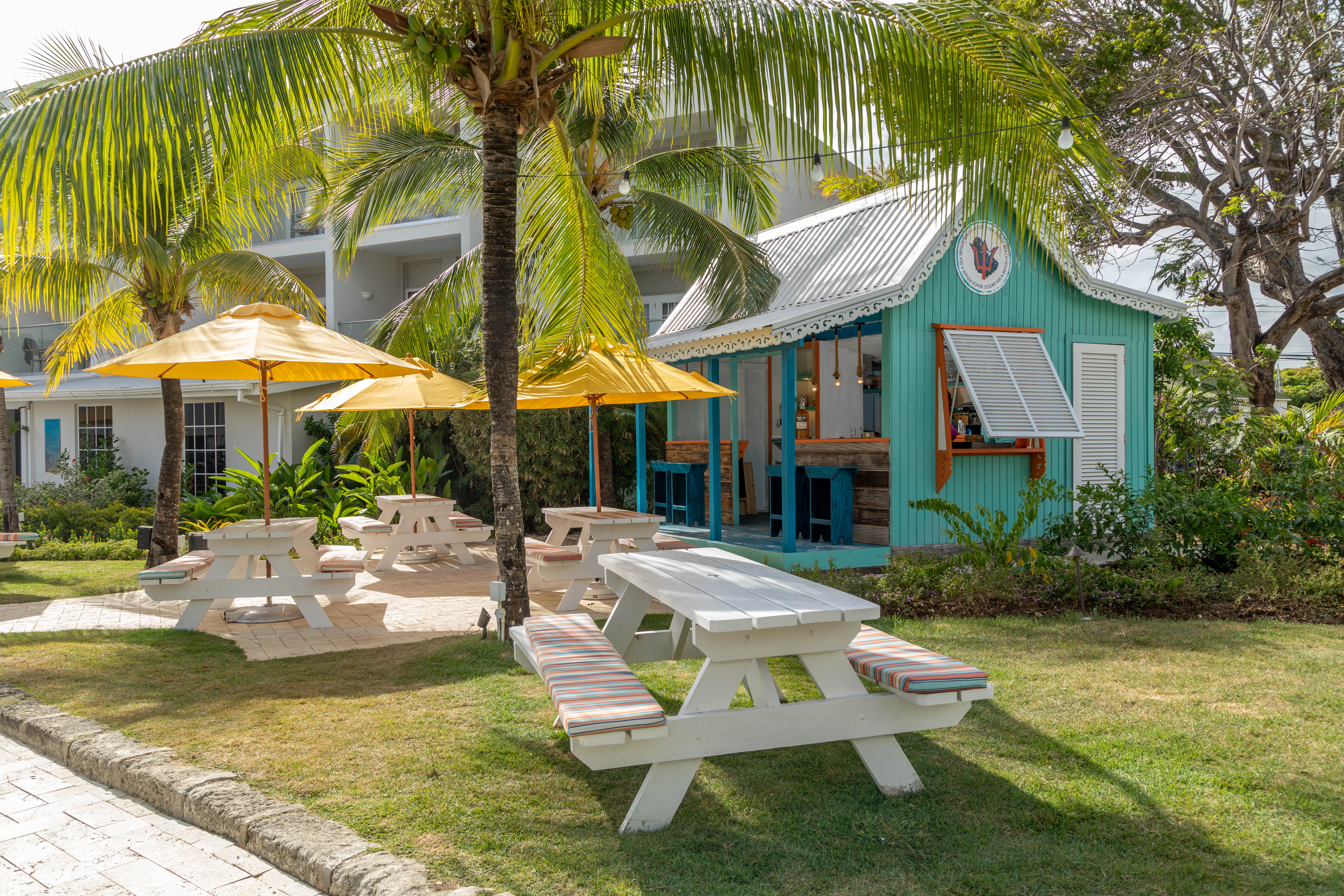 Sea Breeze Beach House 64/72