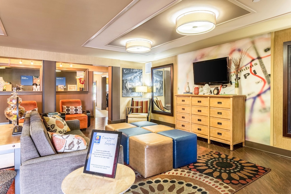 Comfort Inn Tupelo Central 26/38