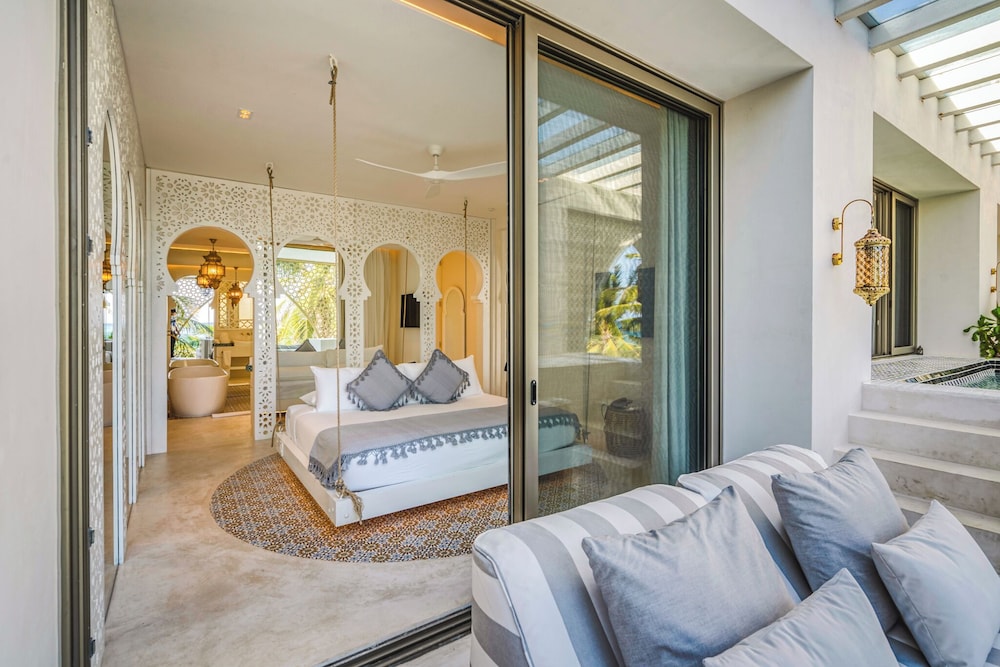 Sana Tulum Beachfront Boutique Hotel 36/72
