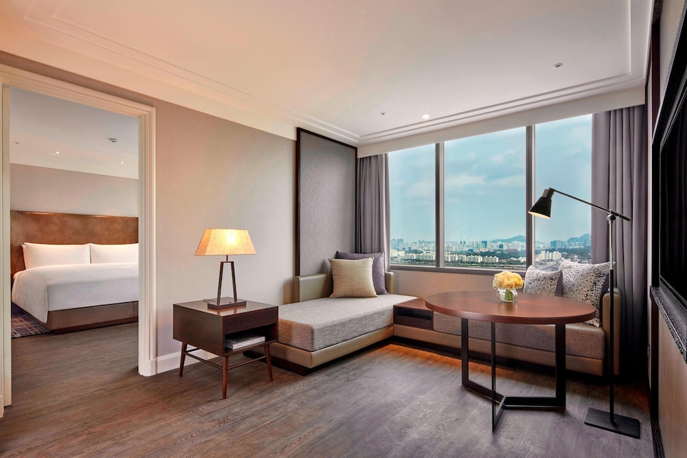 Griffin, Suite, King Bed، Jw Marriott Seoul 4/6