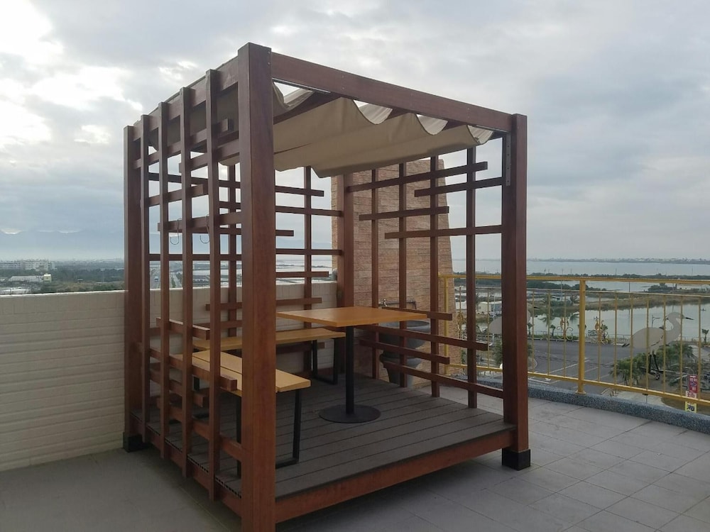 Top Bay B 'N B 6/36