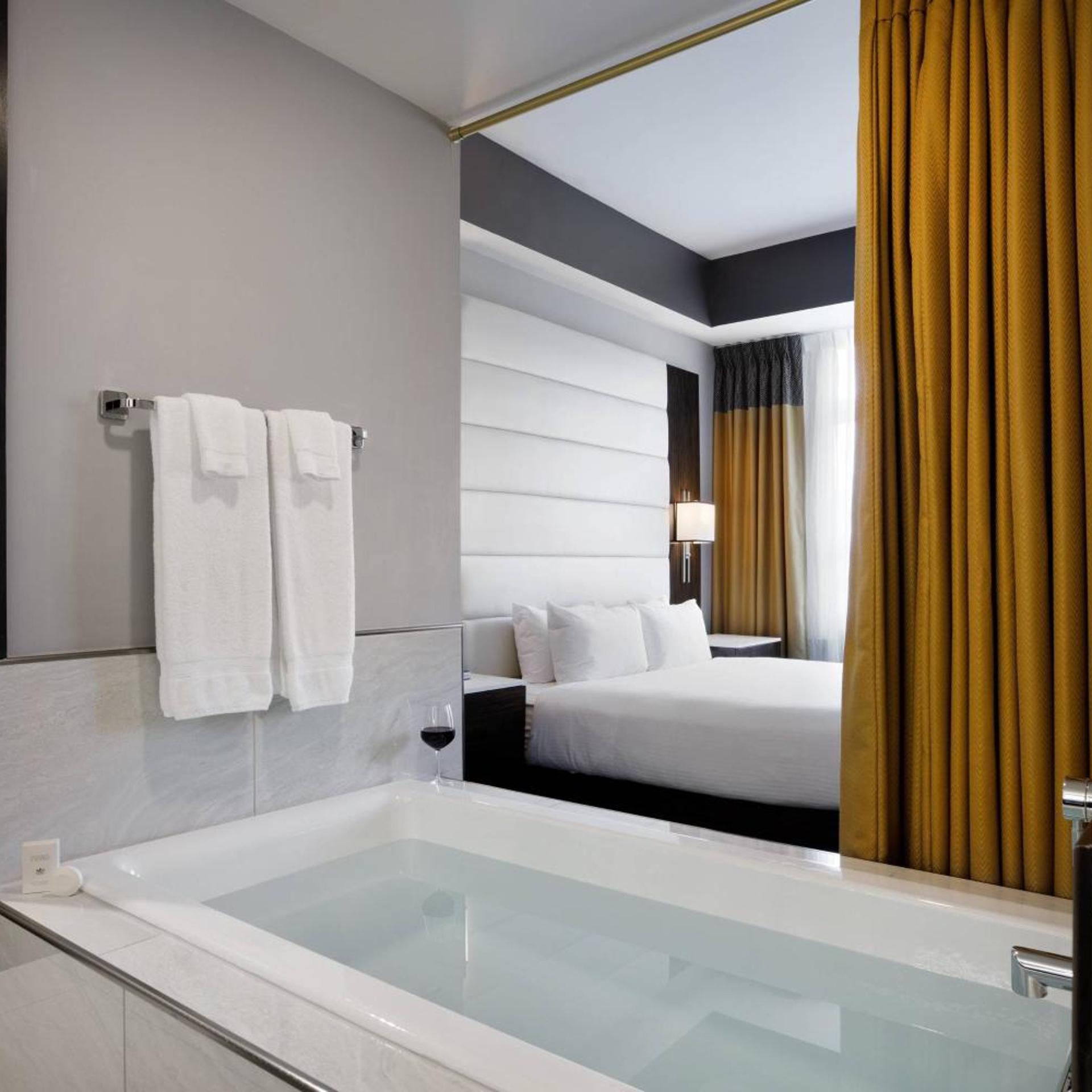 Spa, King Bed، Hotel Metro 4/4