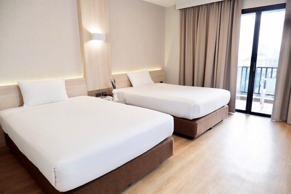 Mike Garden Resort Hotel 18/61