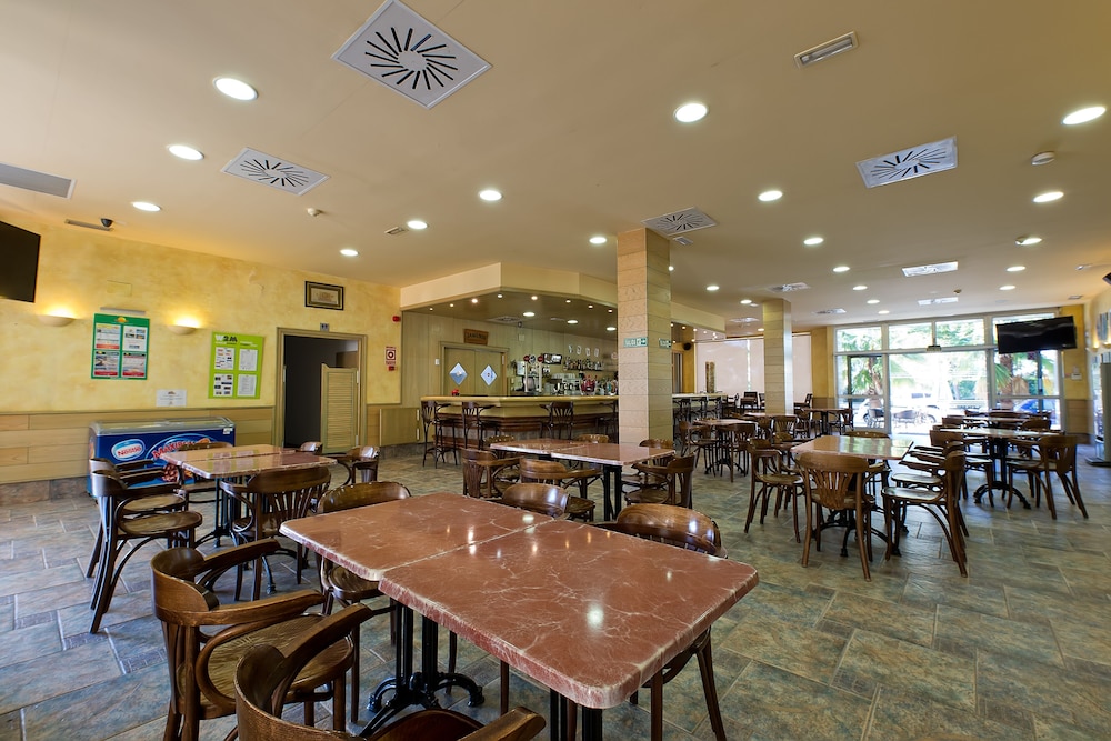 Pineda Suites Apartments By Rentalmar 32/50