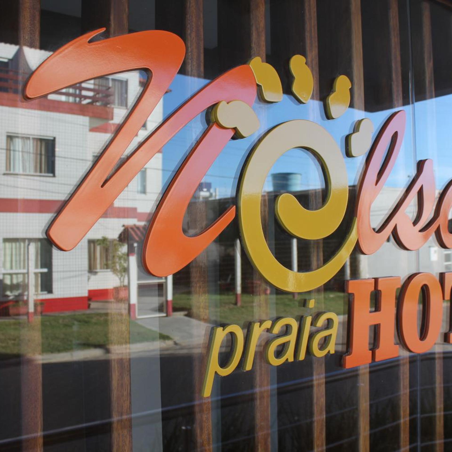 Nelson Praia Hotel 40/45