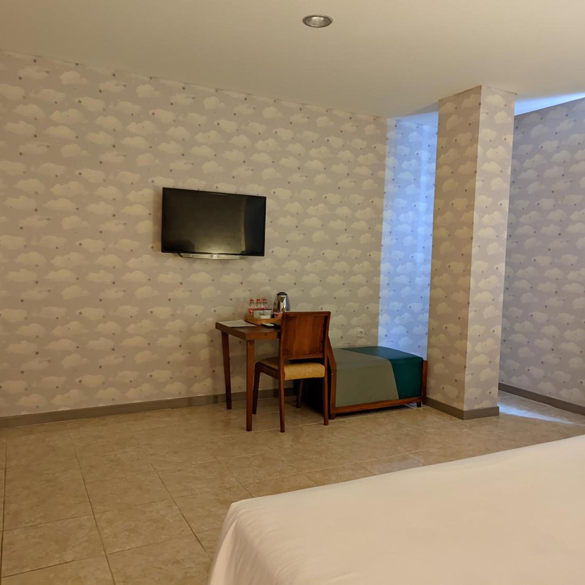 Hotel Nalendra Plaza 32/50