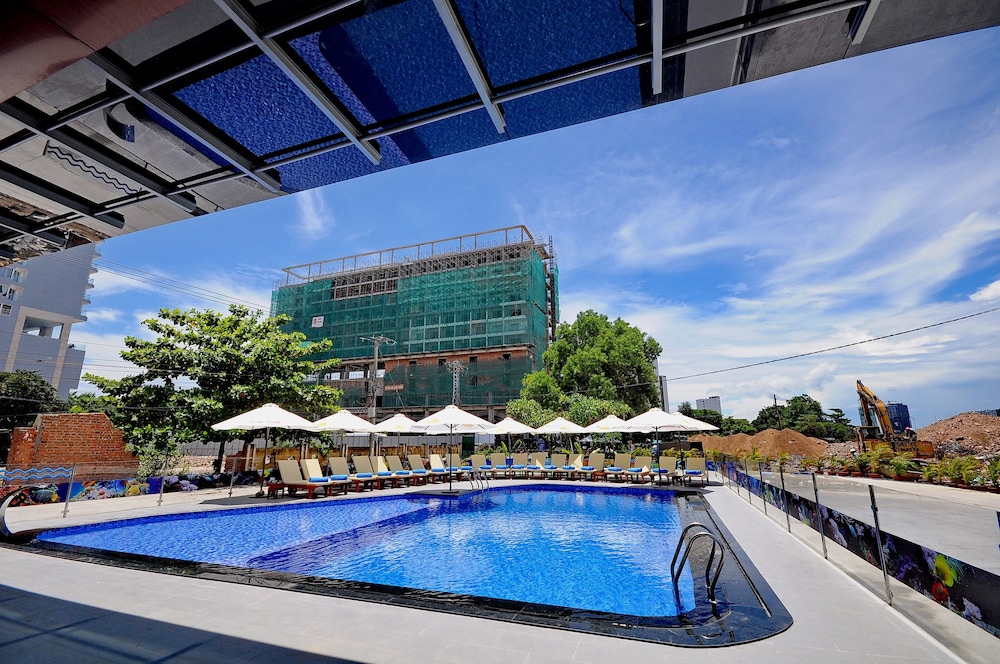 Rigel Hotel 43/64