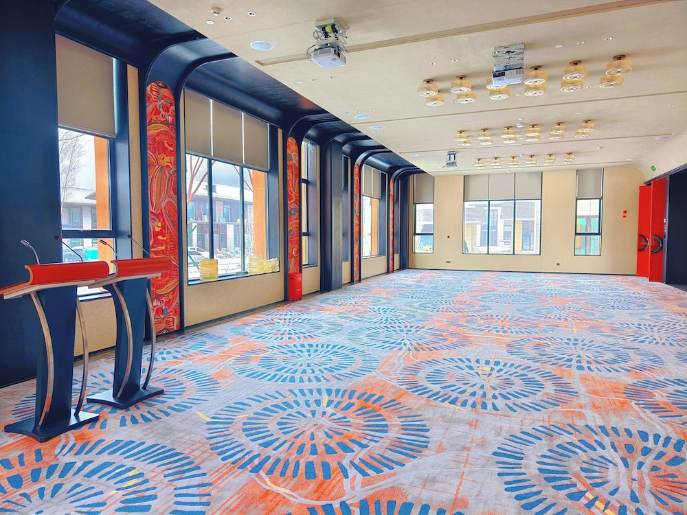 Hotel Indigo Sayram Lake by IHG، Rizhao 41/50