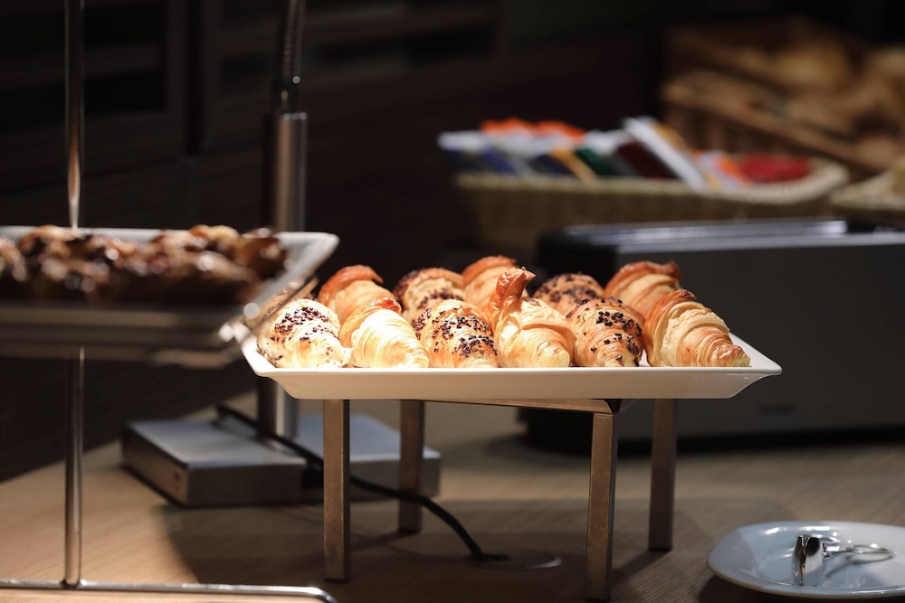 Courtyard by Marriott Wiesbaden-Nordenstadt 38/50
