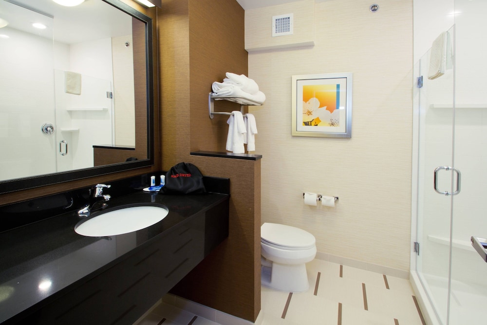 Fairfield Inn Suites St Louis West Wentzville 9/17