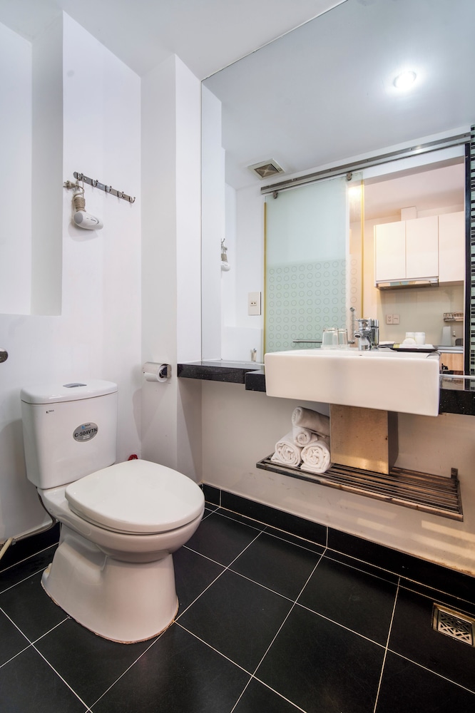 Saigon South Serviced Apartments 2 46/52