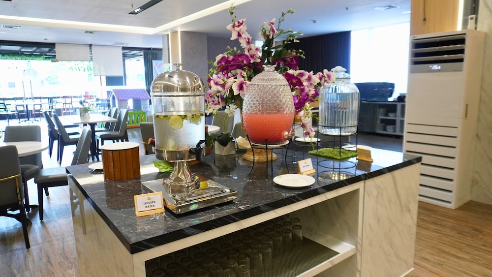 Grand Abe Hotel 50/58
