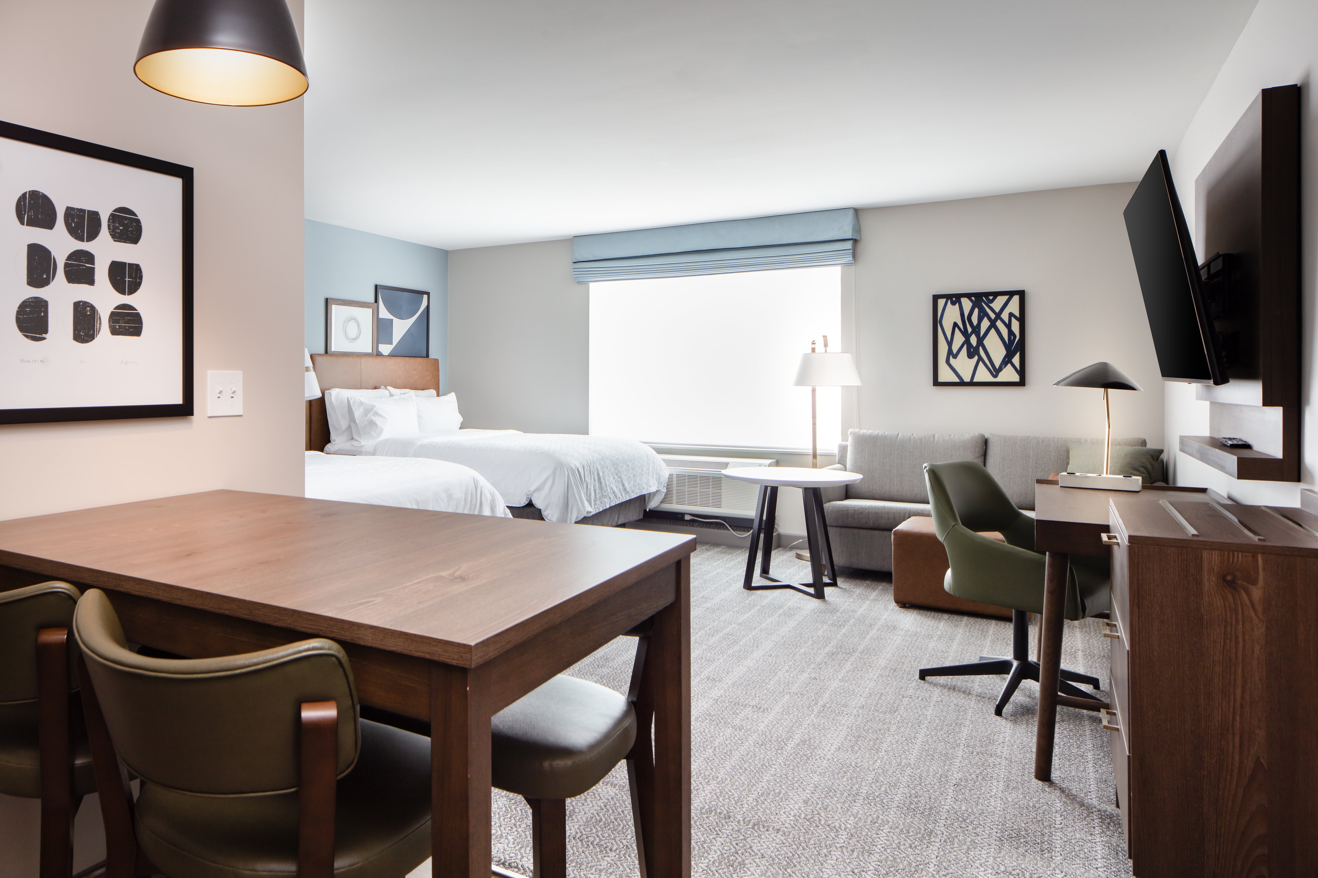 Staybridge Suites Iowa City Coralville 41/50