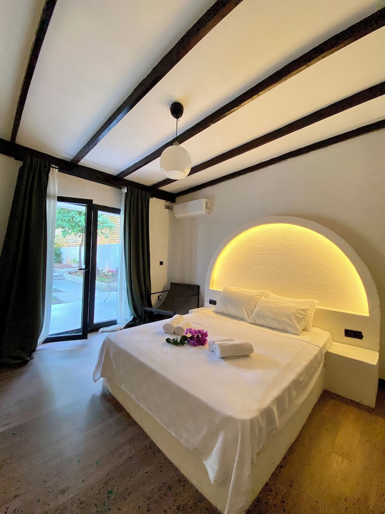 Ikigai Hotel Villa Rifat 16/50