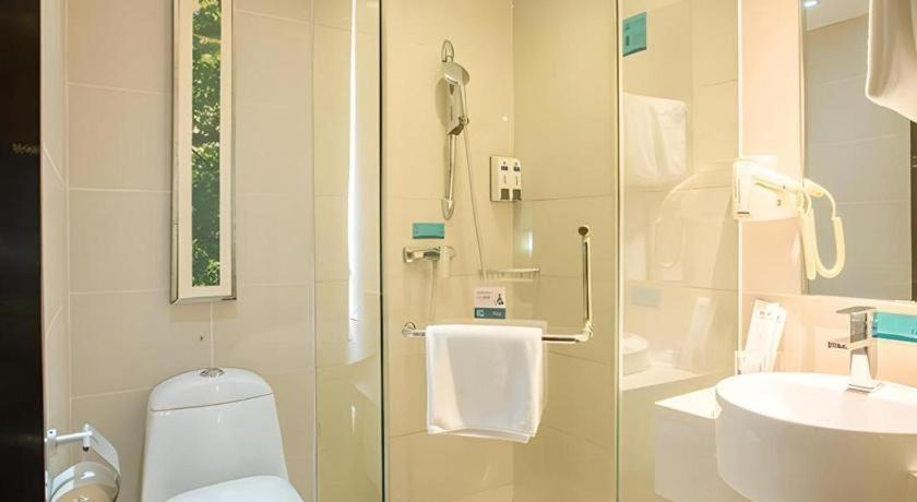 City Comfort Inn (Nanning Dongge Huacheng) 38/46