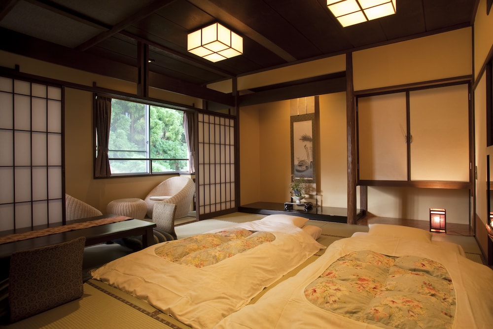 ICHIRINO KOGEN HOTEL ROAN 9/47
