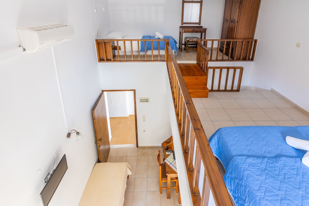 غرفة قياسية بسرير مزدوج مع أريكة، Joanna Apartments 3/4