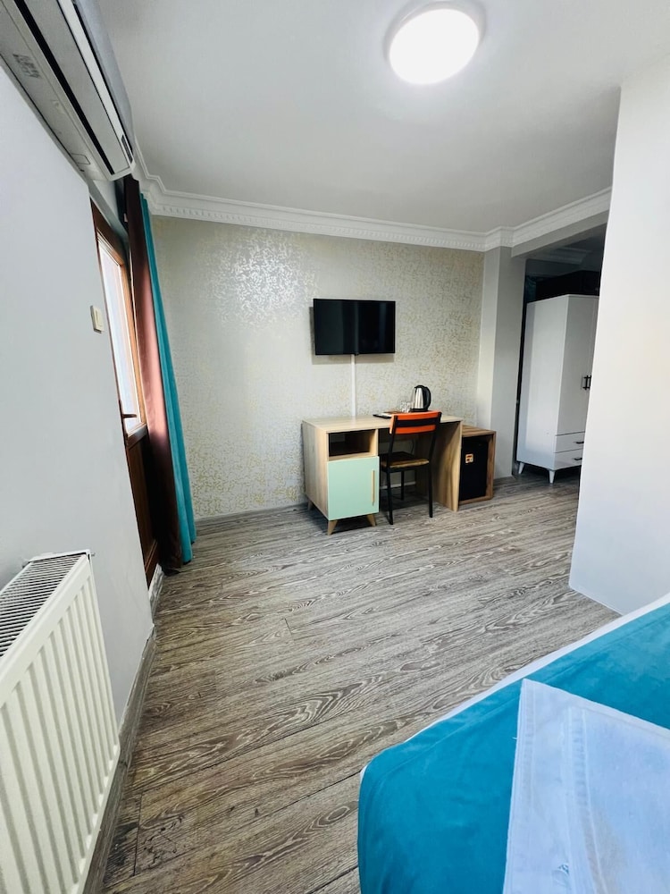 Taksim Dora Hotel & Suites 9/21